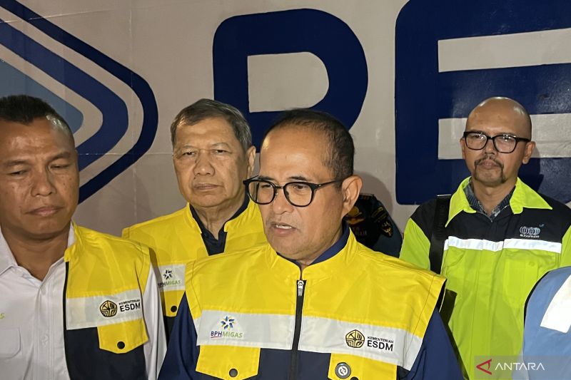 bph-migas-prioritaskan-kuota-bbm-angkutan-umum-demi-pacu-konektivitas