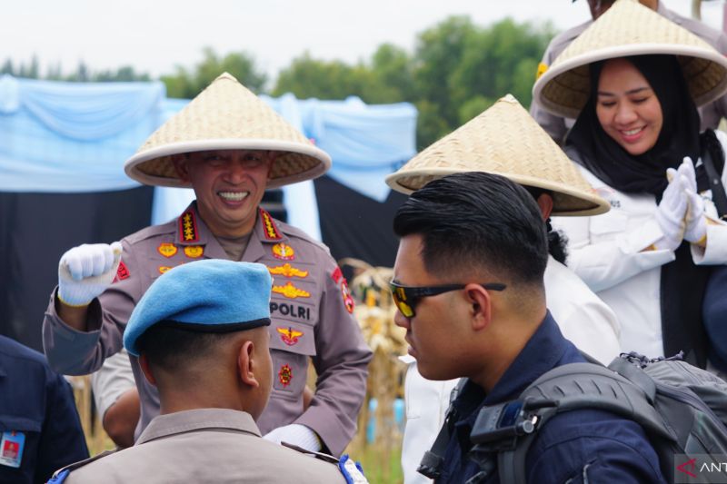 polri-panen-743522-ton-jagung-di-seluruh-indonesia