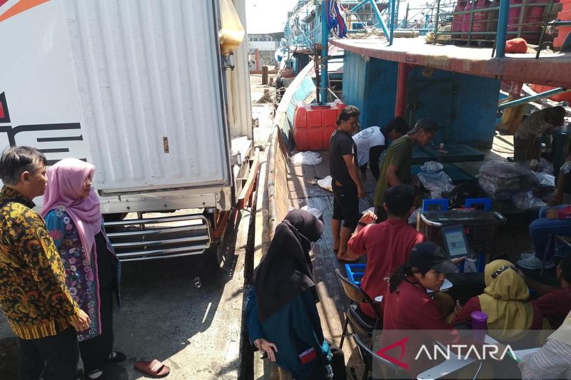 realisasi-produksi-perikanan-di-kota-cirebon-lampaui-target-2025