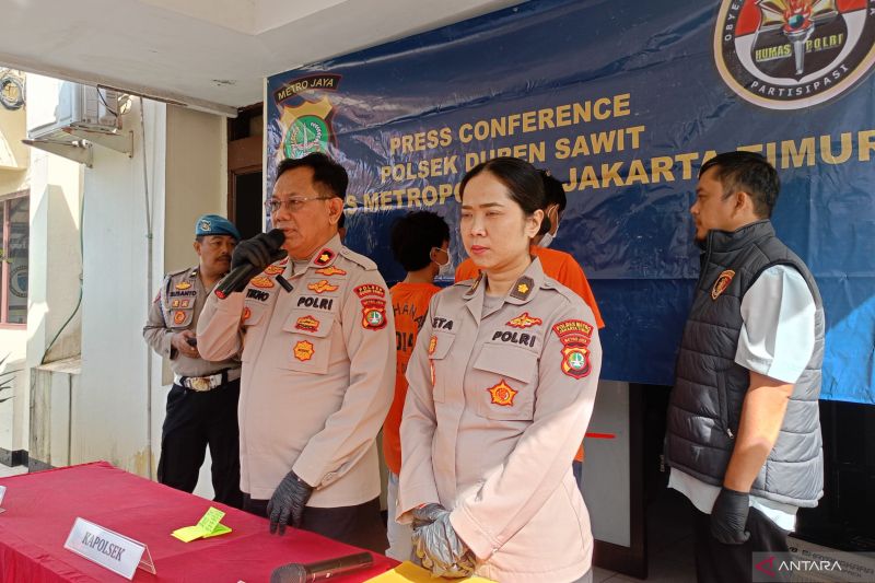 polisi-tangkap-dua-pelaku-pencurian-sepeda-motor-di-jaktim