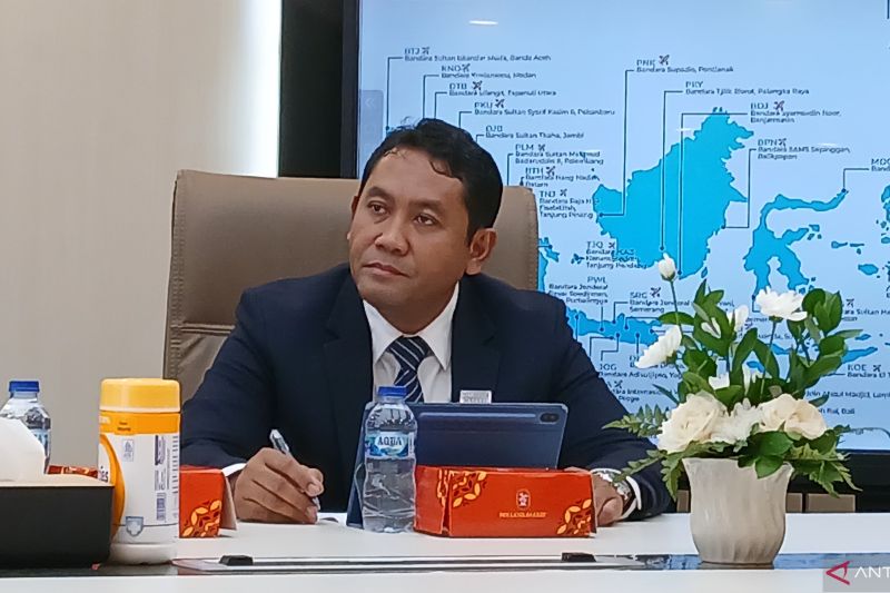 cuaca-buruk-109-penerbangan-di-bandara-soetta-tertunda