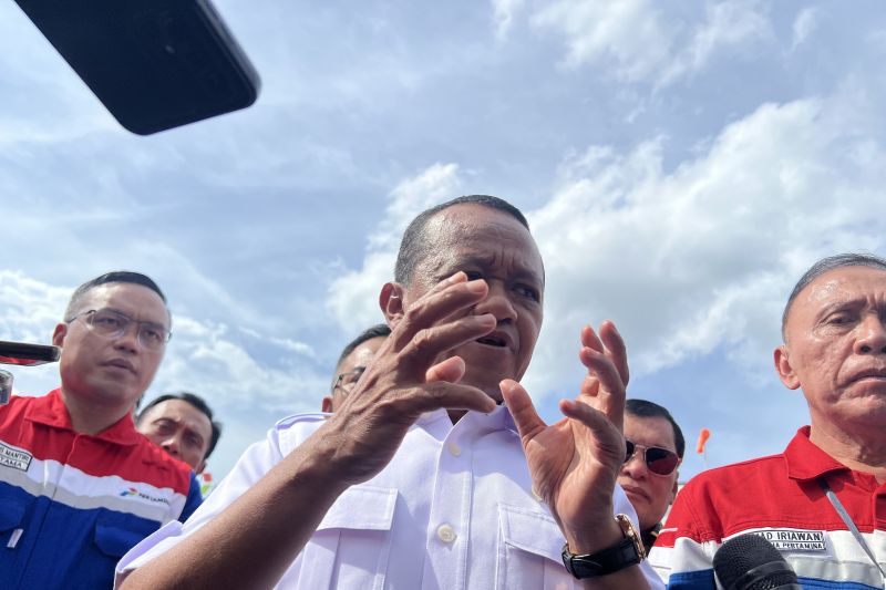 bahlil-revitalisasi-kilang-balikpapan-terbesar-sepanjang-sejarah-ri