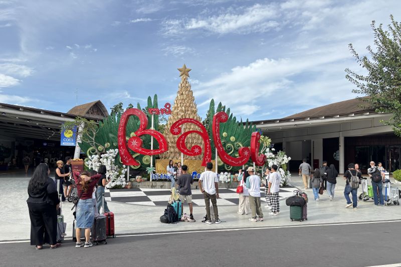 penumpang-internasional-bandara-ngurah-rai-2025-capai-63-persen