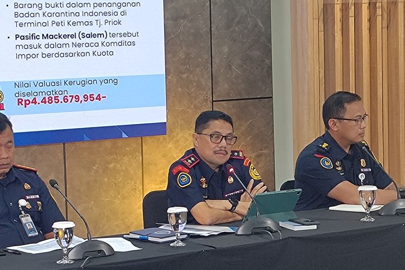 kkp-selamatkan-rp448-miliar-dari-impor-ikan-diduga-ilegal-di-priok