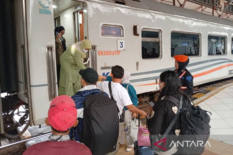 kai-purwokerto-layani-435-juta-penumpang-sepanjang-tahun-2025