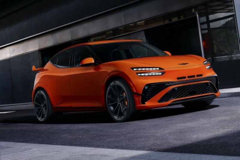 genesis-luncurkan-mobil-listrik-performa-tinggi-gv60-magma-di-korea