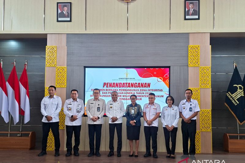 Kanwil Kemenkum NTT tegaskan komitmen bersama dukung Zona Integritas