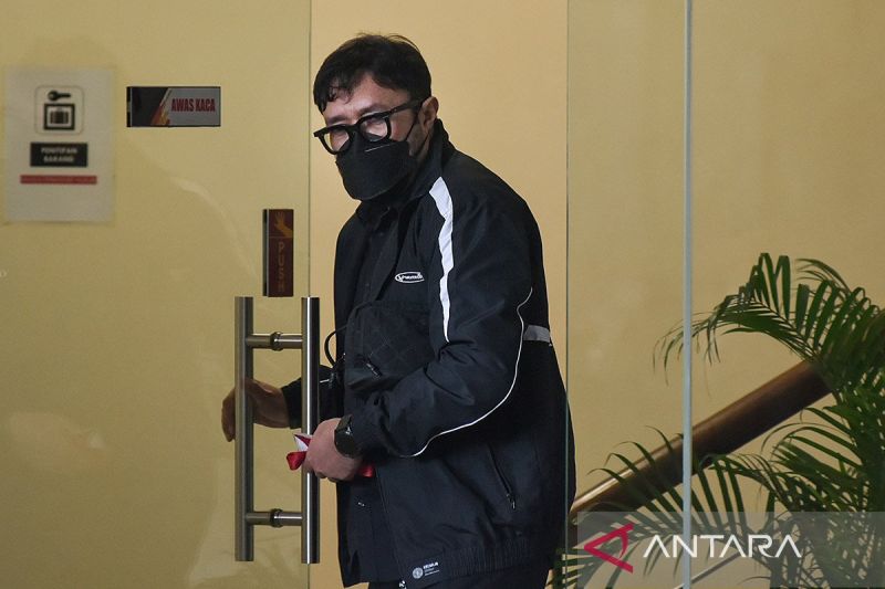 KPK geledah rumah Wakil Ketua DPRD Jawa Barat Ono Surono