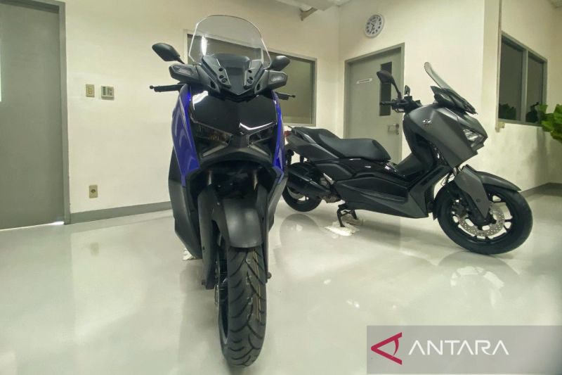 yamaha-segarkan-xmax-connected-dengan-pilihan-warna-baru