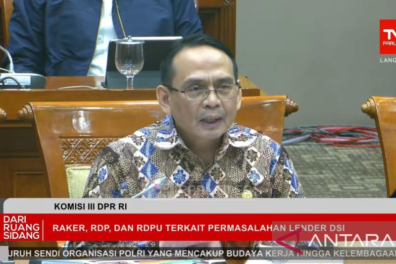 ojk-pastikan-kawal-tuntas-kasus-fraud-dana-syariah-indonesia