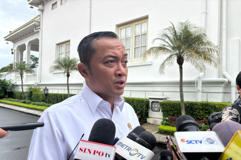 Prabowo membahas solusi kekurangan 100 ribu dokter di pertemuan rektor