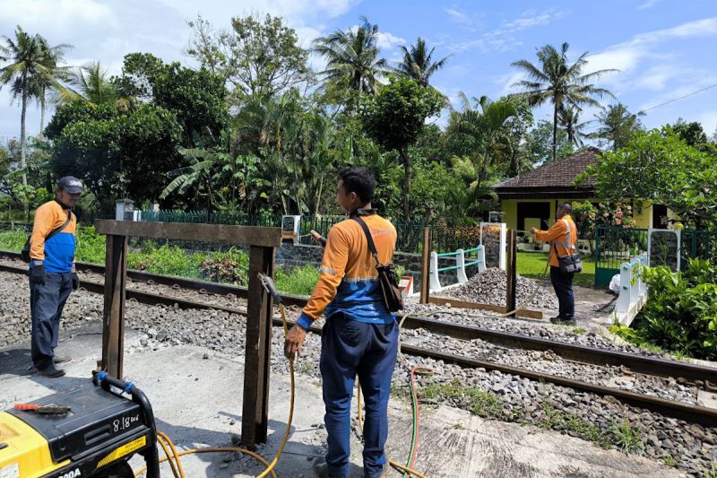 kai-tutup-316-perlintasan-sebidang-demi-tingkatkan-keselamatan