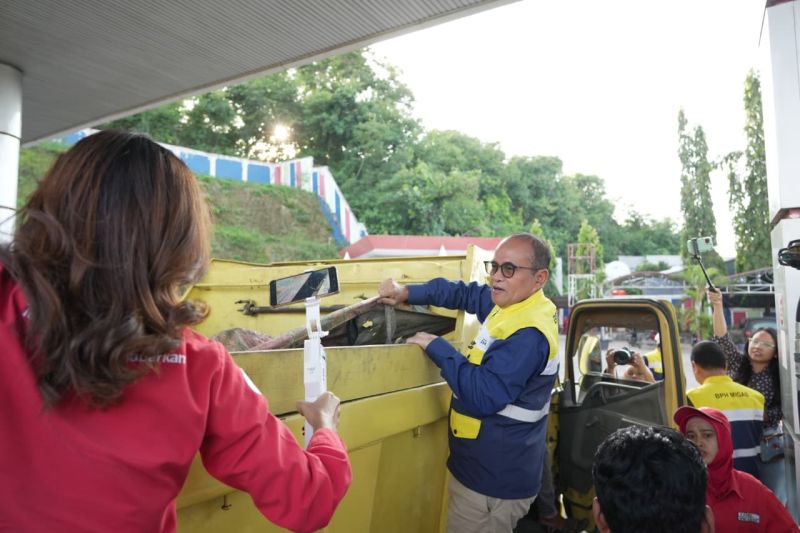 kepala-bph-migas-pergoki-truk-terindikasi-selewengkan-bbm-subsidi