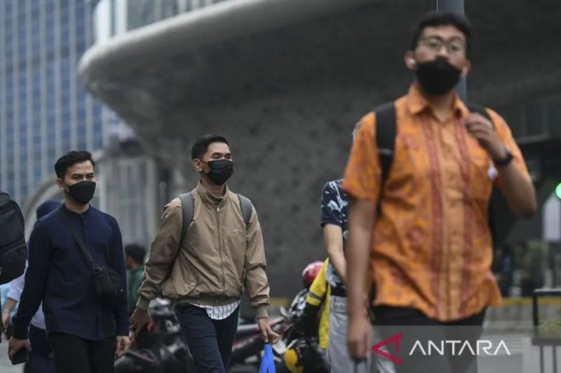 Jangan lupa pakai masker, udara Jakarta tak sehat Minggu pagi