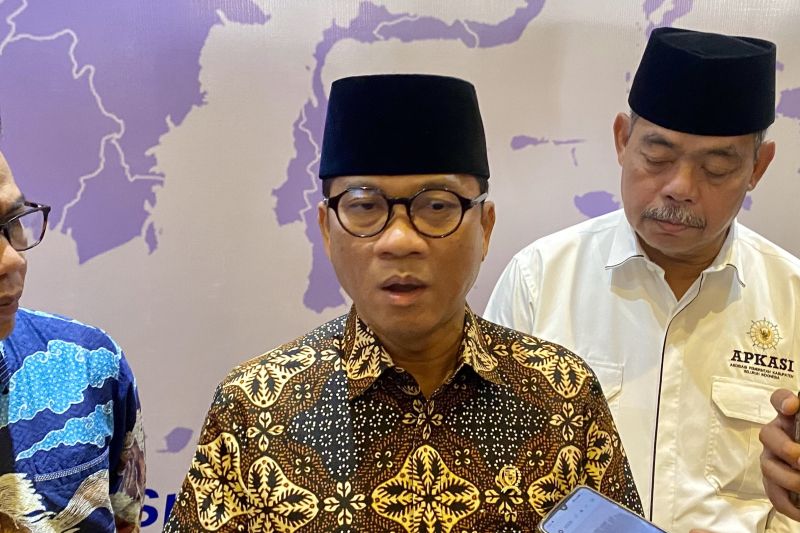 mendes-pdt-ajak-bupati-kembangkan-potensi-desa-dan-genjot-ekonomi