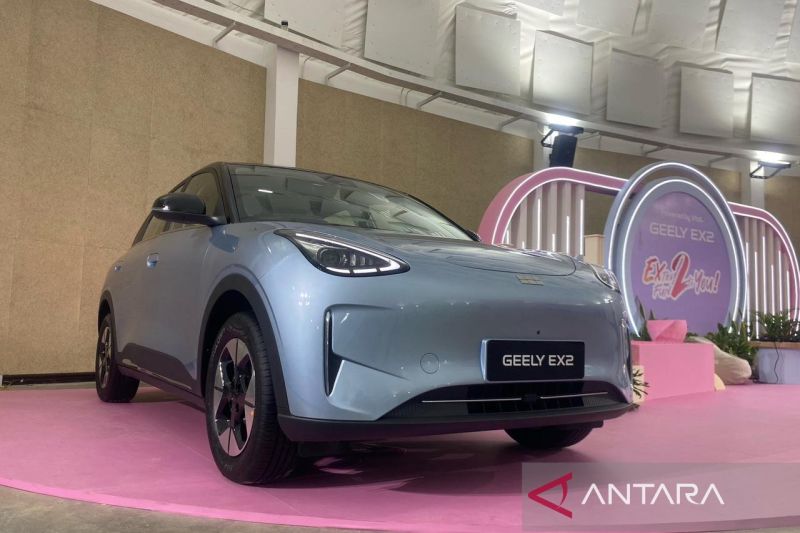 mobil-listrik-geely-ex2-diluncurkan-dengan-harga-mulai-rp229-juta