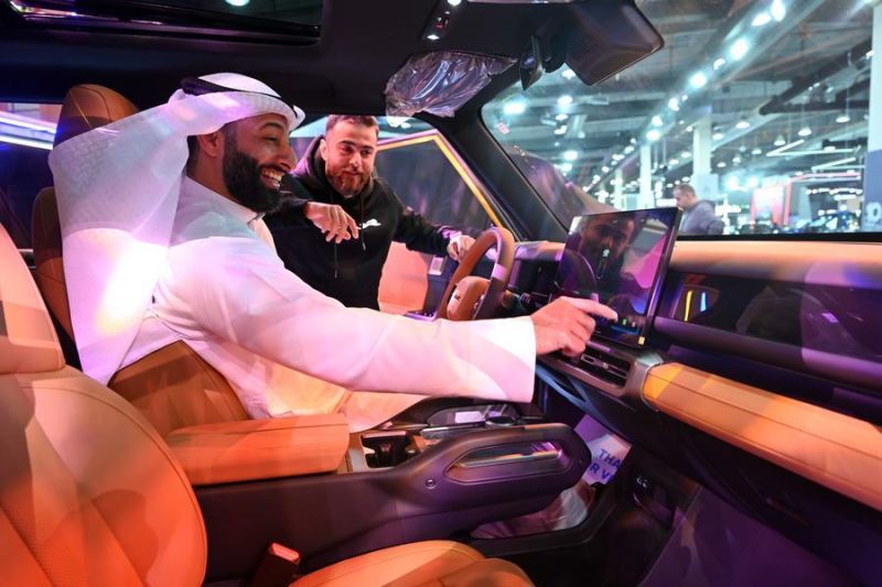 ev-china-tarik-perhatian-dalam-pameran-otomotif-di-kuwait