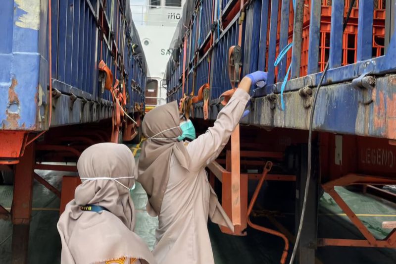 karantina-kepri-permudah-ekspor-ayam-hidup-melalui-layanan-ssmekspor