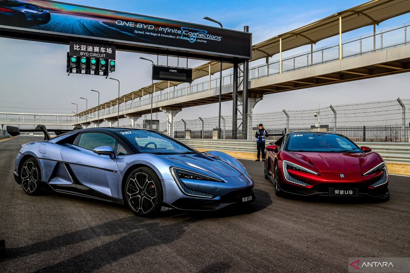 sensasi-jajal-byd-yangwang-u9-hypercar-listrik-terkencang-dunia