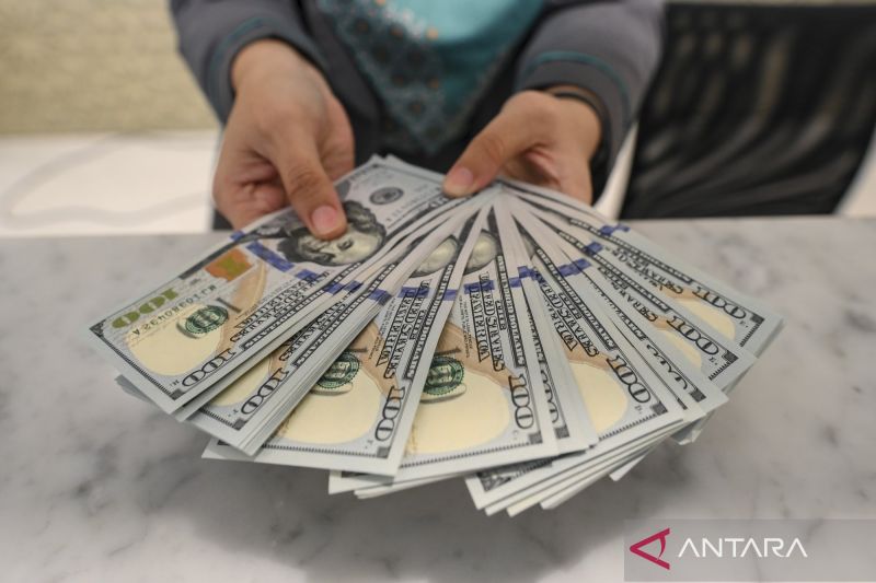 rupiah-menguat-seiring-daya-beli-masyarakat-as-stagnan