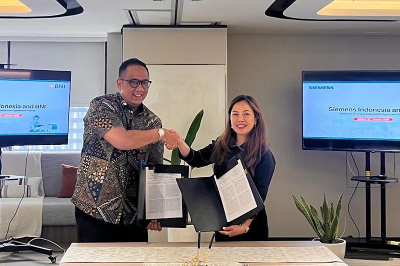 bni-siemens-kerja-sama-pembiayaan-rp300-miliar-untuk-listrik-nasional