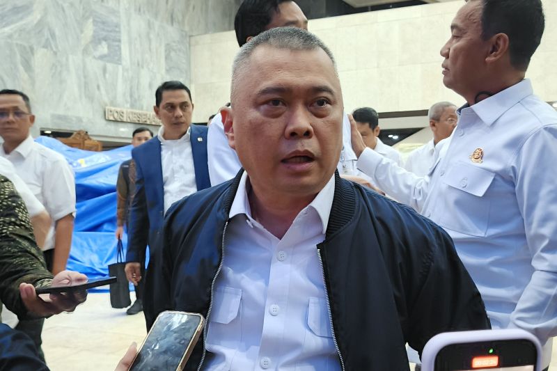 menhub-minta-knkt-investigasi-pendaratan-darurat-pesawat-smart-air