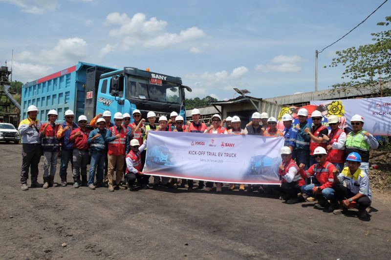 truk-listrik-tambang-diuji-coba-di-kaltim-beri-efisiensi-operasional