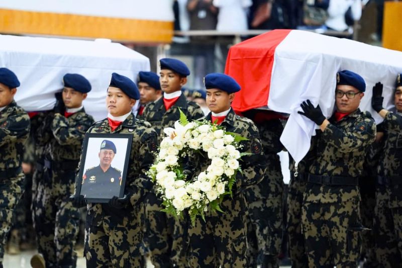 taspen-salurkan-tht-dan-jkk-ke-korban-kecelakaan-pesawat-atr-42-500