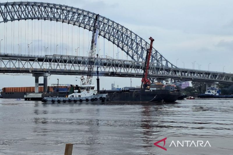 penabrak-jembatan-mahakamtanggung-perisai-pilar-kucurkan-rp27-miliar