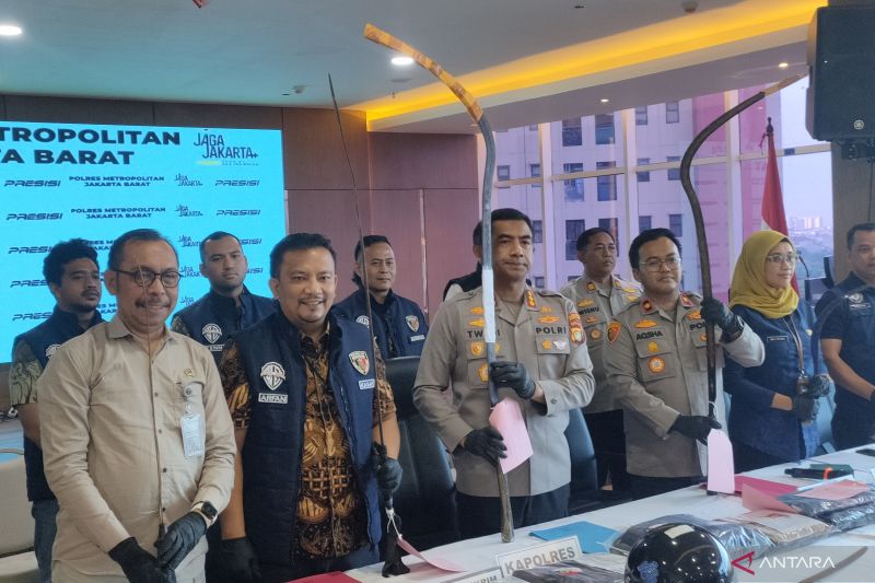 tawuran-remaja-jadi-target-operasi-pekat-jaya-di-jakbar