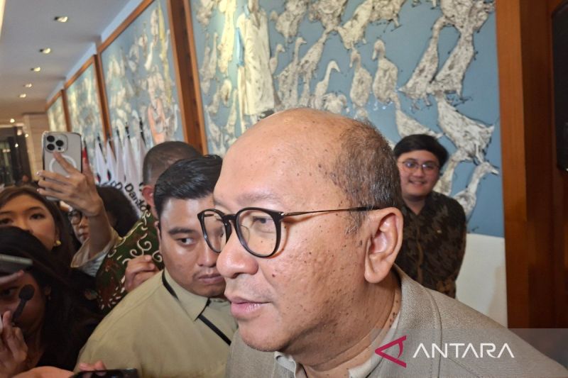 danantara-siap-ikuti-kebijakan-demutualisasi-bursa-efek-indonesia
