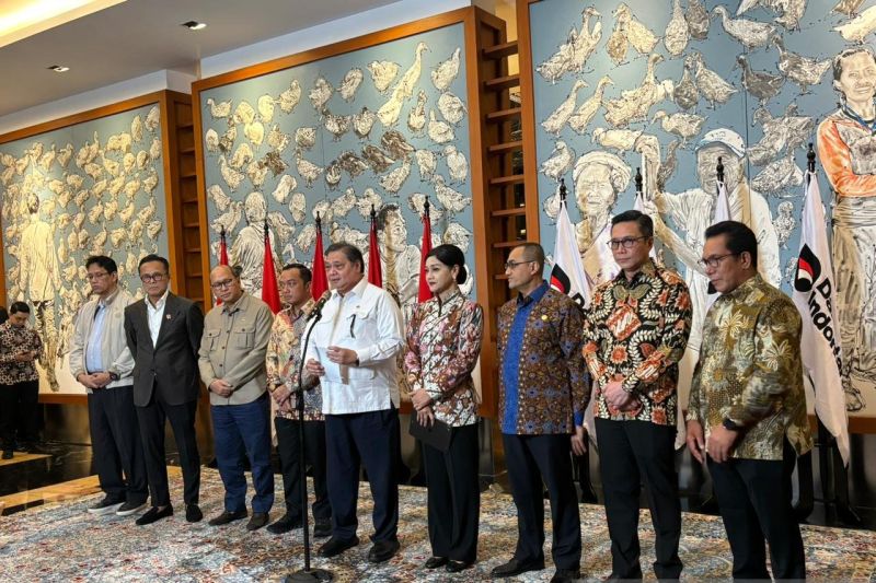 presiden-prabowo-minta-sro-jaga-operasional-bursa-di-tengah-transisi