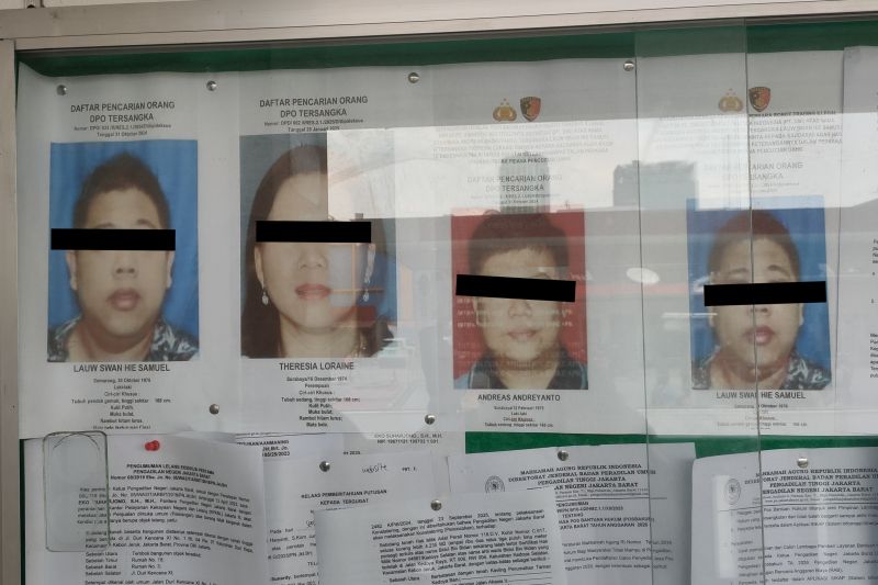 pn-jakbar-tunda-sidang-dakwaan-kasus-bos-robot-trading-net89