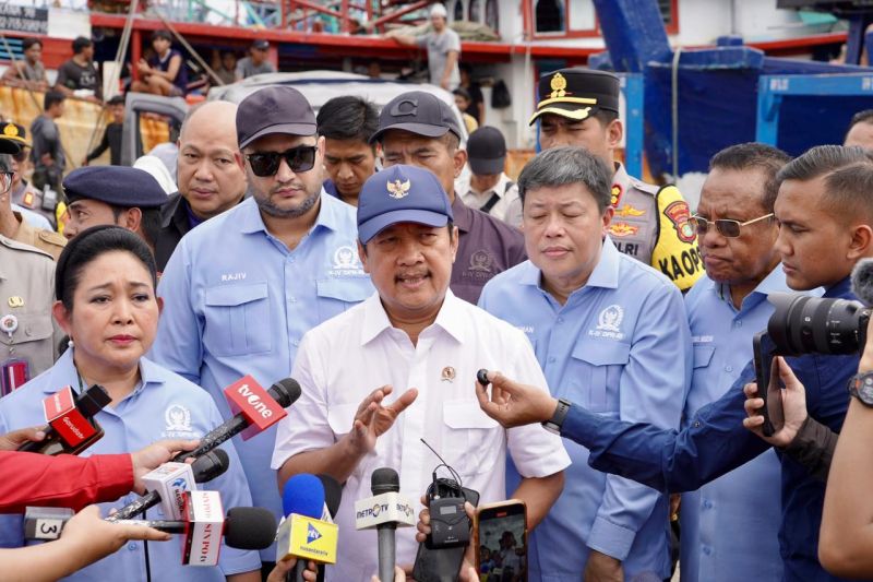 menteri-kkp-pastikan-percepatan-penerbitan-izin-penangkapan-ikan