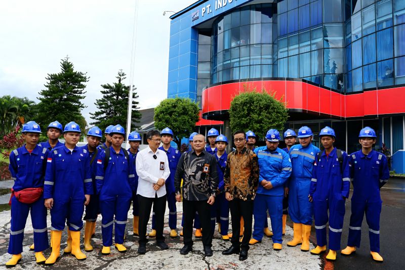 Ilustrasi program Kemendikdasmen