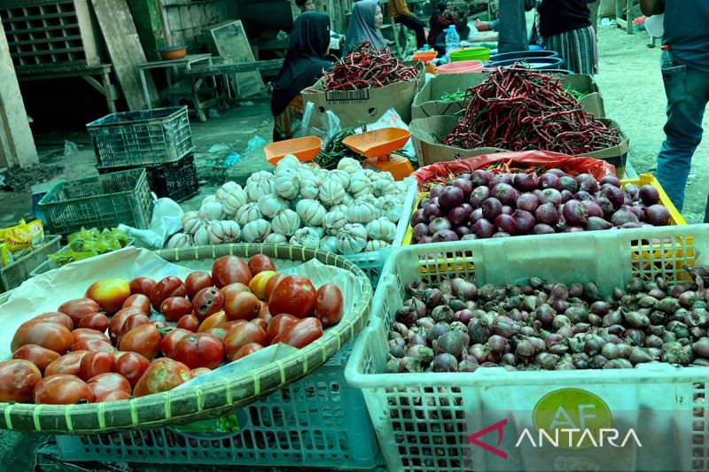 pihps-harga-cabai-rawit-merah-rp65600kg-telur-ayam-rp31350kg