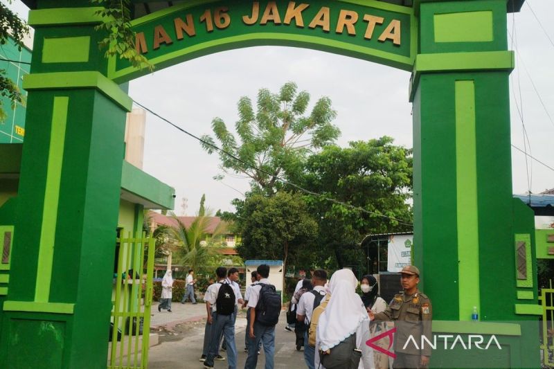 jakbar-tingkatkan-pengawasan-pelajar-lewat-sapa-sekolah