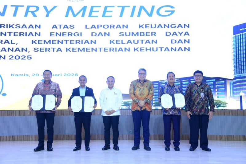 bpk-periksa-laporan-keuangan-tiga-kementerian-strategis