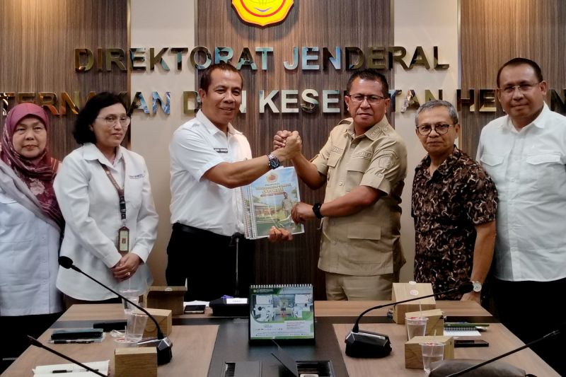 kementan-dukung-penguatan-perbibitan-ternak-di-kupang