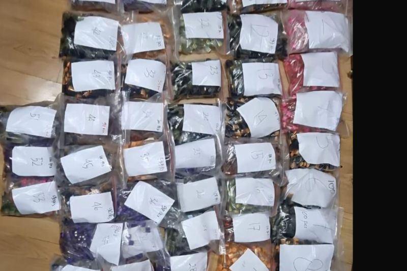 polisi-gagalkan-peredaran-narkotika-etomidate-sita-5095-cartridge