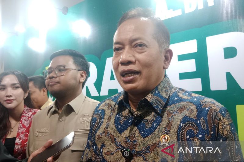 menkop-sebut-produksi-genteng-kopdes-bisa-gunakan-teknologi-baru