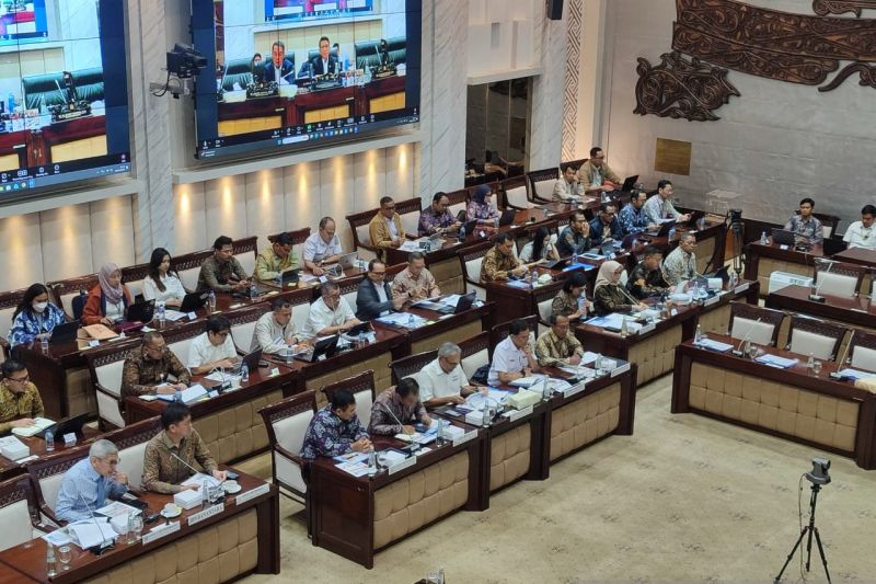 dirut-kai-sebut-masalah-utang-whoosh-sudah-temui-solusi