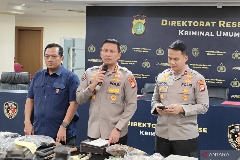 polisi-ringkus-terduga-pelaku-yang-buang-bayi-di-kawasan-bekasi