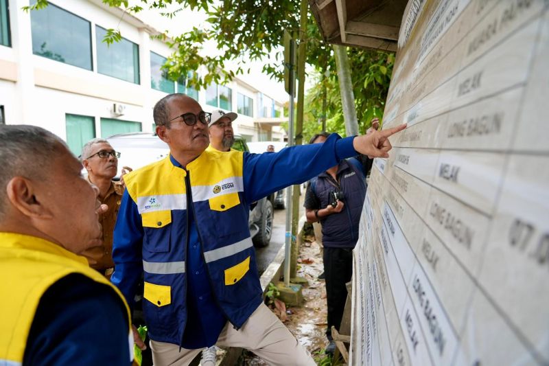 penyaluran-solar-subsidi-bagi-kapal-sungai-di-samarinda-mulai-berjalan