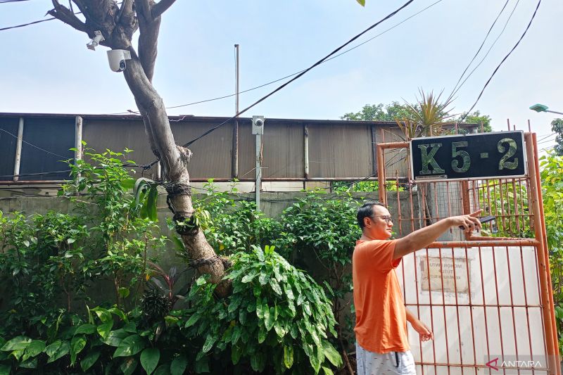 aksi-pencuri-bersenjata-api-gasak-motor-digagalkan-warga-di-jaktim