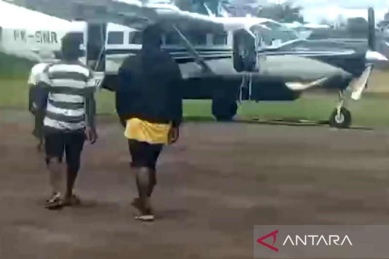 Polri menerjunkan tim untuk dalami penembakan pesawat Smart Air