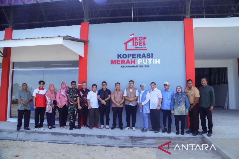 staf-khusus-kemenkop-ri-bangka-termaduk-daerah-cepat-bangun-kdkmp