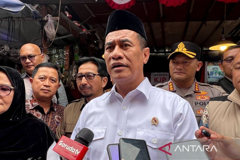 mentan-amran-ntp-februari-tembus-12545-rekor-baru-sektor-pertanian