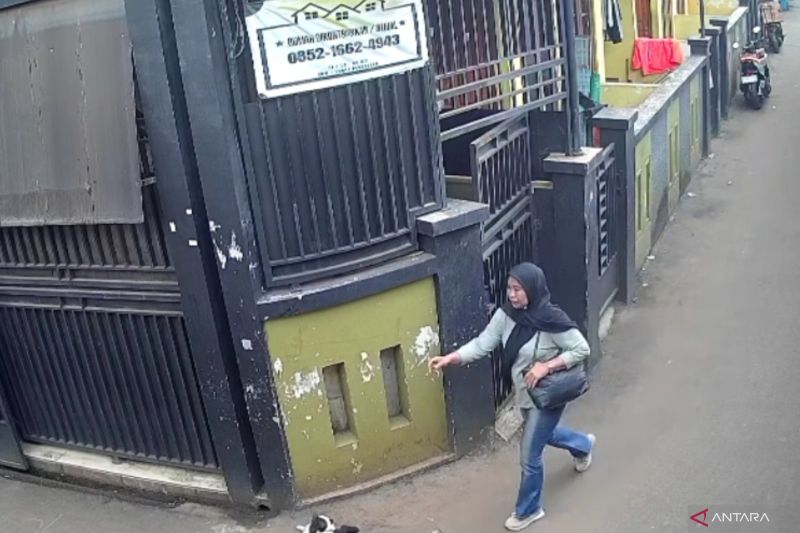 perempuan-pencuri-uang-takziah-di-kramat-jati-sudah-tiga-kali-beraksi