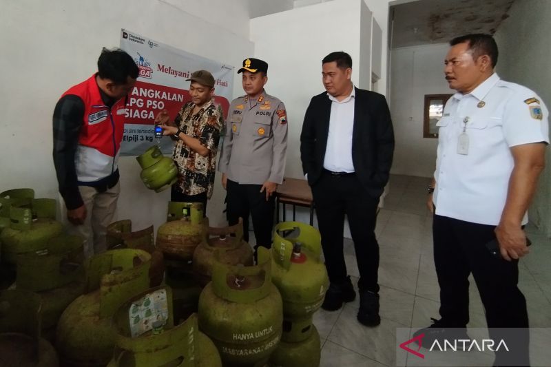 dpr-bersama-pertamina-sidak-ketersediaan-elpiji-3-kg-di-kudus